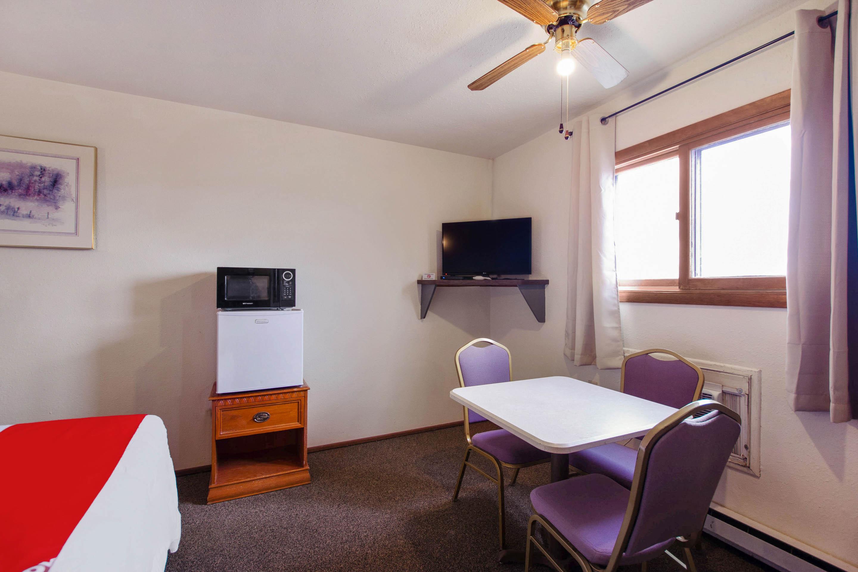 Oyo Hotel Cheyenne Wells - Us 40 外观 照片