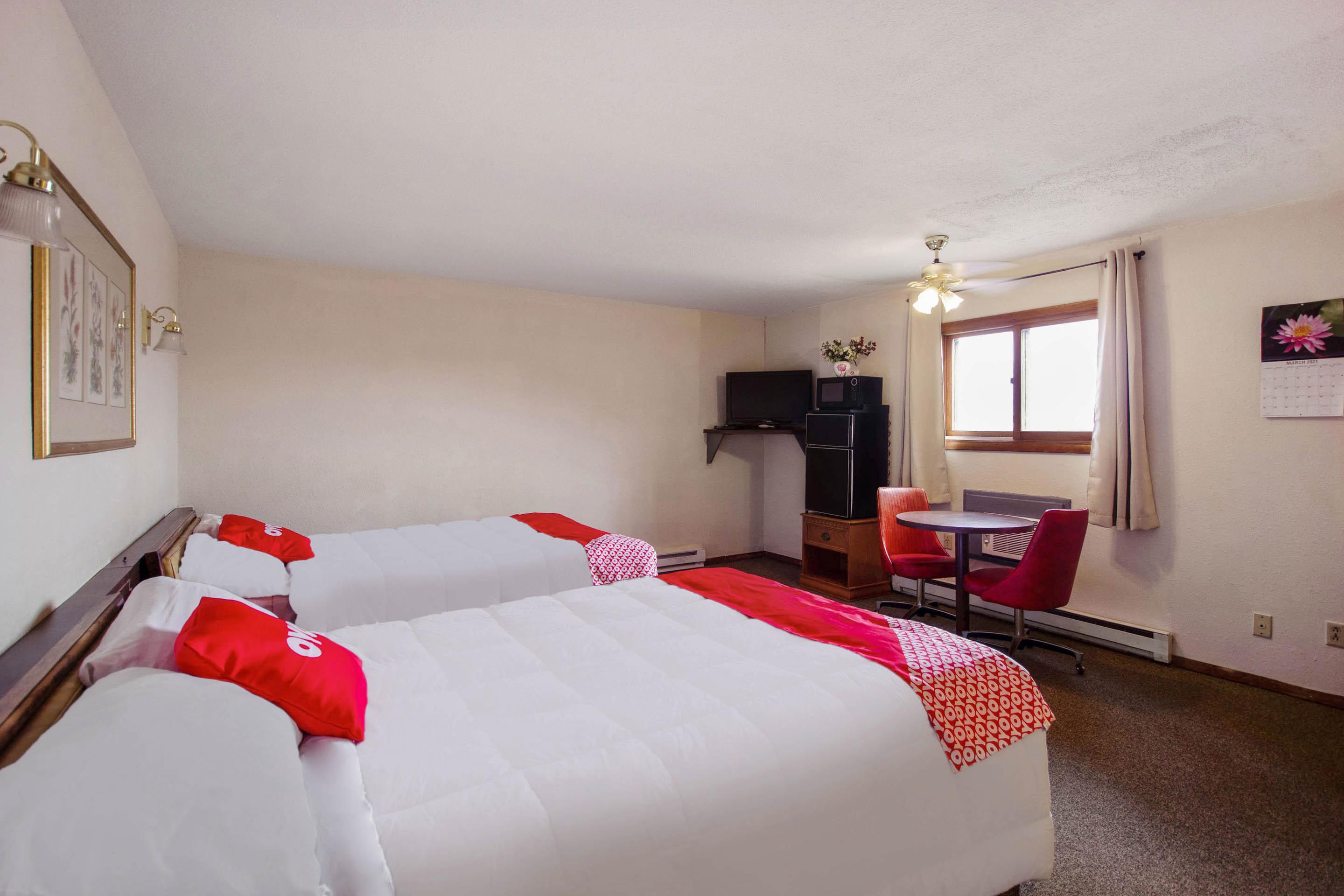 Oyo Hotel Cheyenne Wells - Us 40 外观 照片