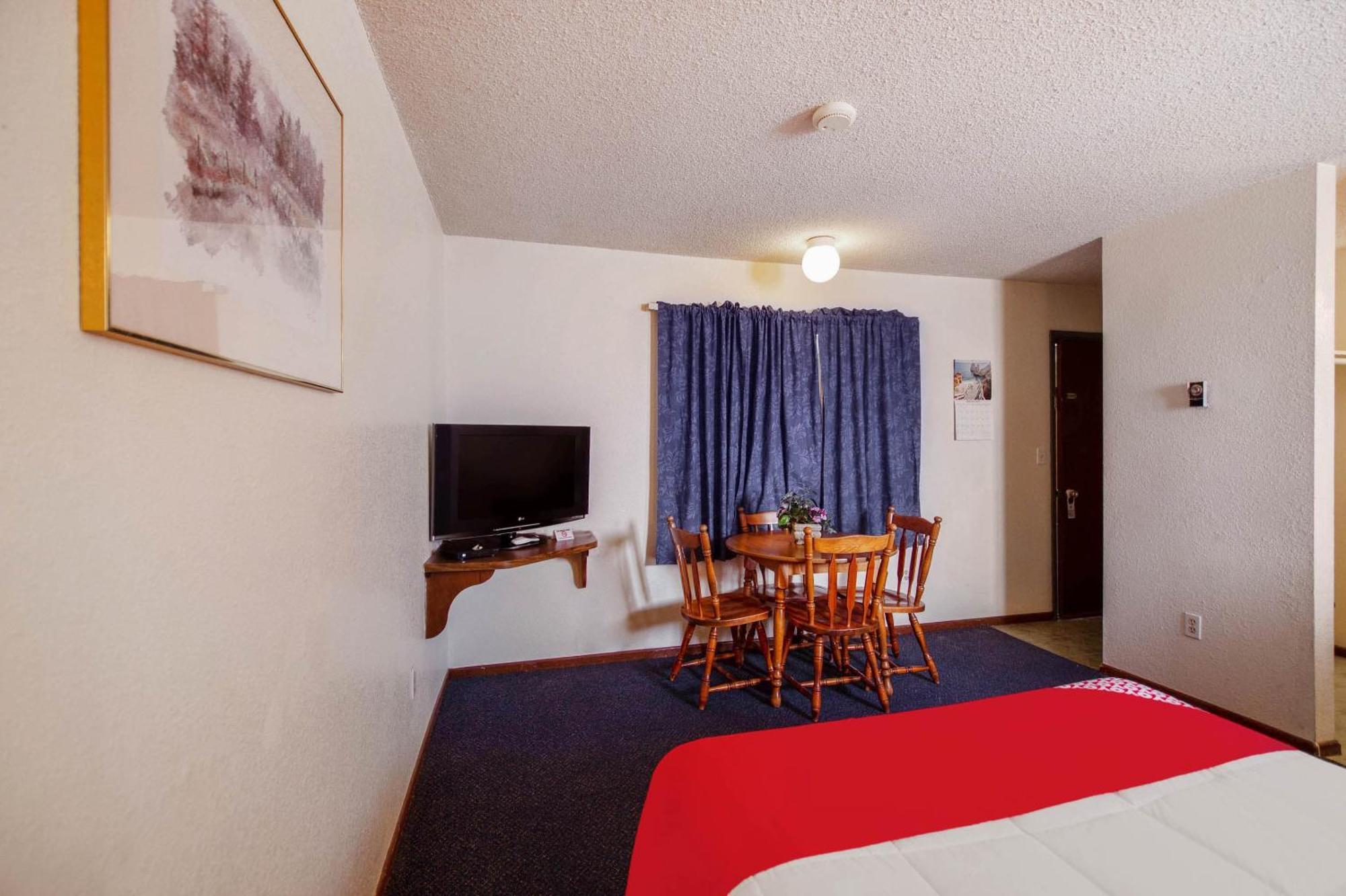 Oyo Hotel Cheyenne Wells - Us 40 外观 照片